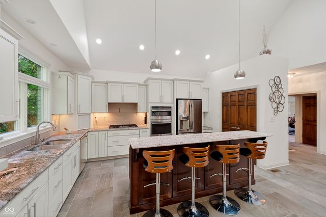 1731 Walnut Trace, Greenfield, IN 46140