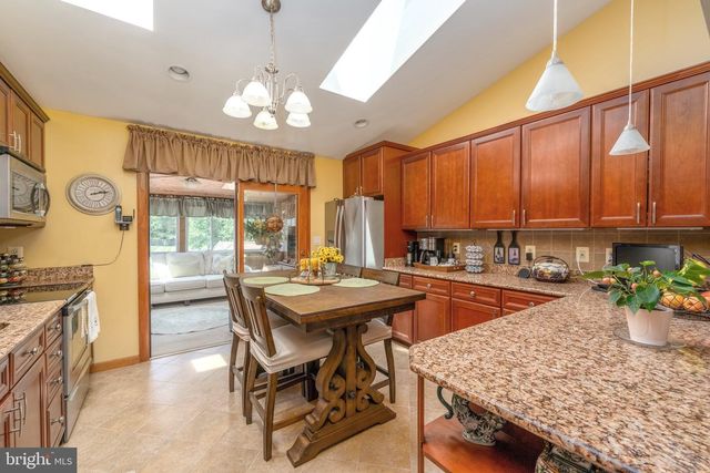 324 SOUTH DR, Severna Park, MD 21146
