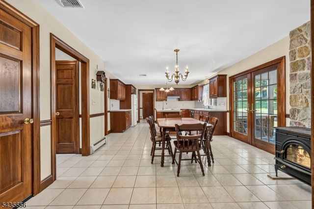 136 Henderson Rd, West Milford Twp., NJ 07460