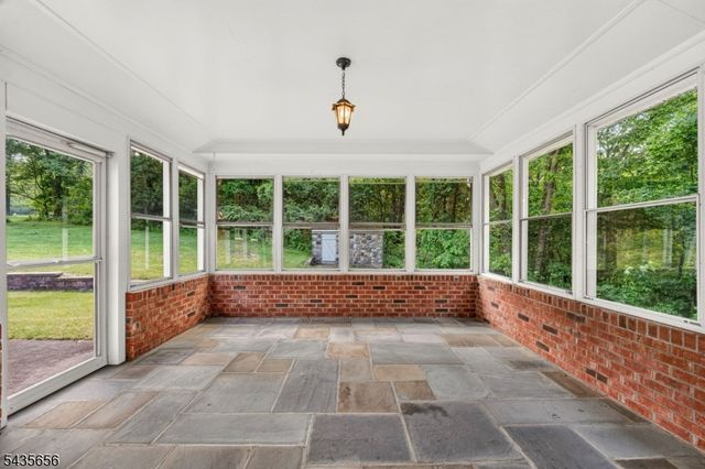 136 Henderson Rd, West Milford Twp., NJ 07460