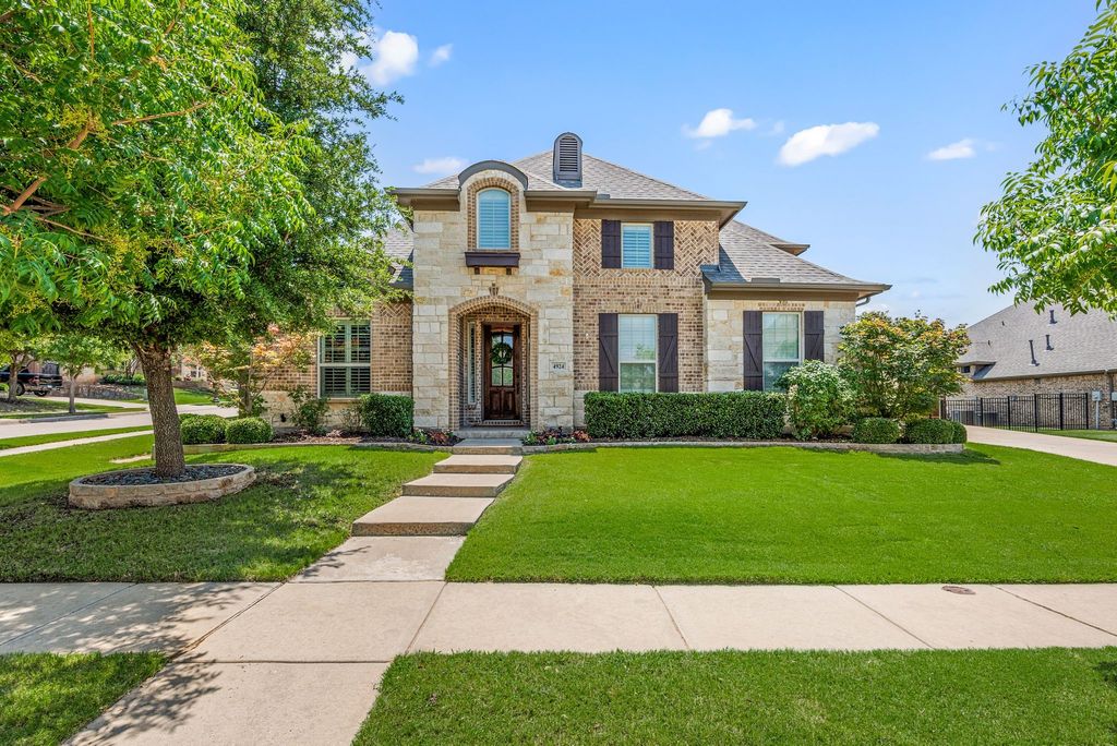4924 Broiles Court, Keller, TX 76244