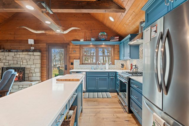 56454 E 285 Road, Afton, OK 74331