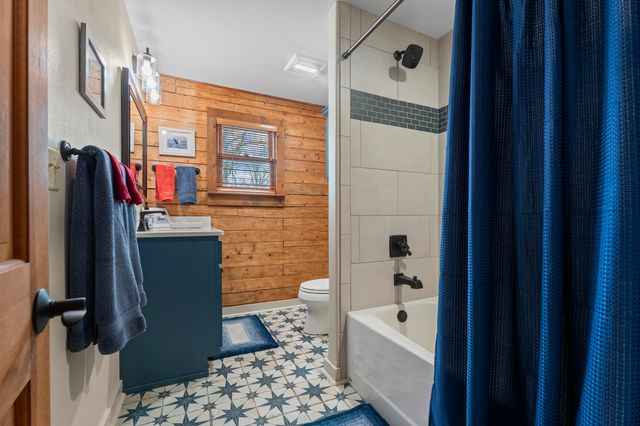 56454 E 285 Road, Afton, OK 74331