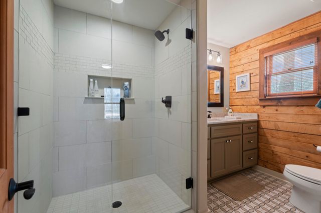 56454 E 285 Road, Afton, OK 74331