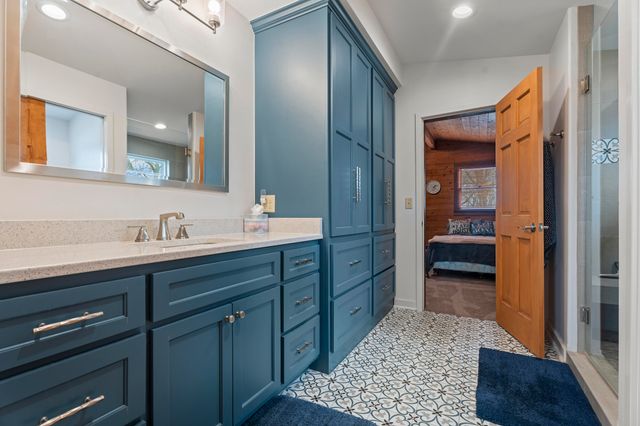 56454 E 285 Road, Afton, OK 74331