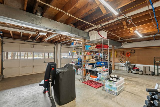 56454 E 285 Road, Afton, OK 74331