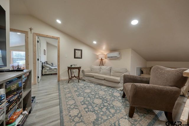 1528 CR 3260, Quitman, TX 75783