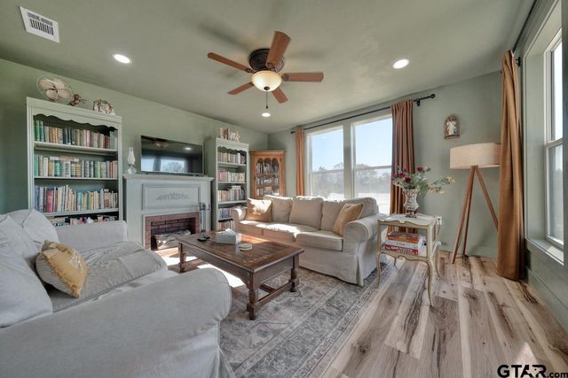 1528 CR 3260, Quitman, TX 75783