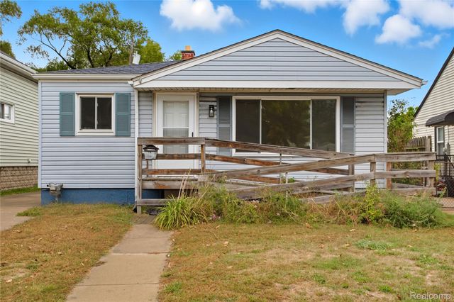 344 Chestnut Avenue, Hazel Park, MI 48030