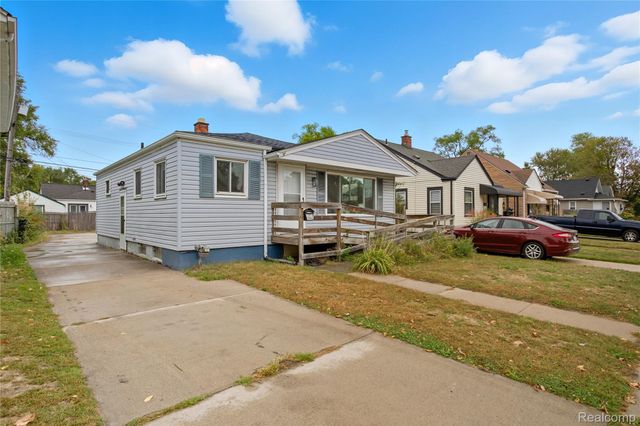 344 Chestnut Avenue, Hazel Park, MI 48030