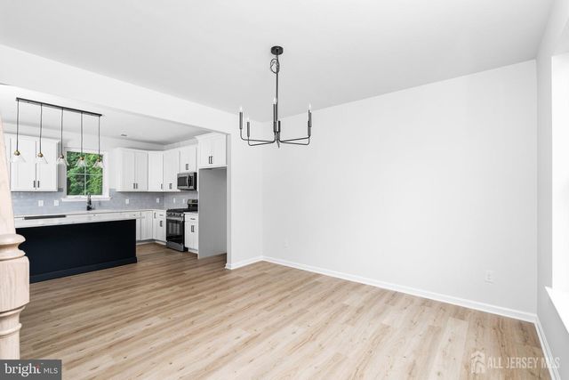 250 McAdoo Avenue, Hamilton, NJ 08619