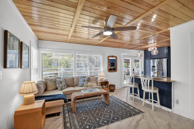 22 Oceanview Drive 22, Ocean Ridge, FL 33435