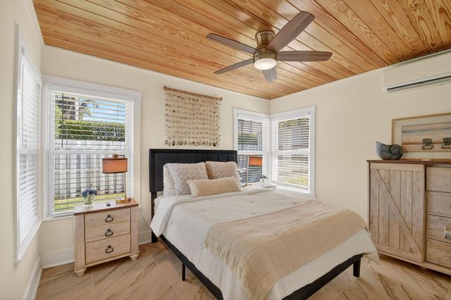 22 Oceanview Drive 22, Ocean Ridge, FL 33435