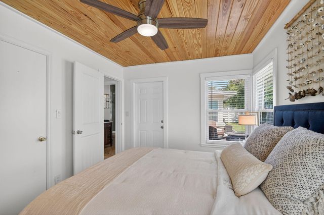 22 Oceanview Drive 22, Ocean Ridge, FL 33435