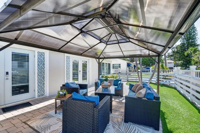 22 Oceanview Drive 22, Ocean Ridge, FL 33435