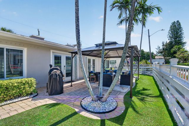 22 Oceanview Drive 22, Ocean Ridge, FL 33435