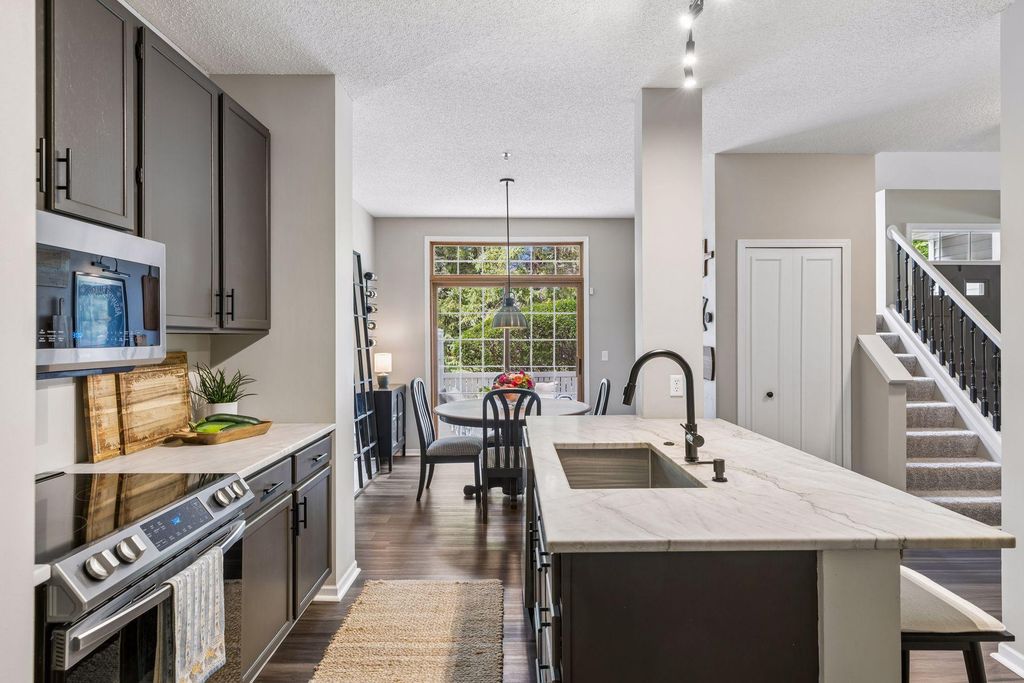 8350 Kimball Drive, Eden Prairie, MN 55347 — photo 3