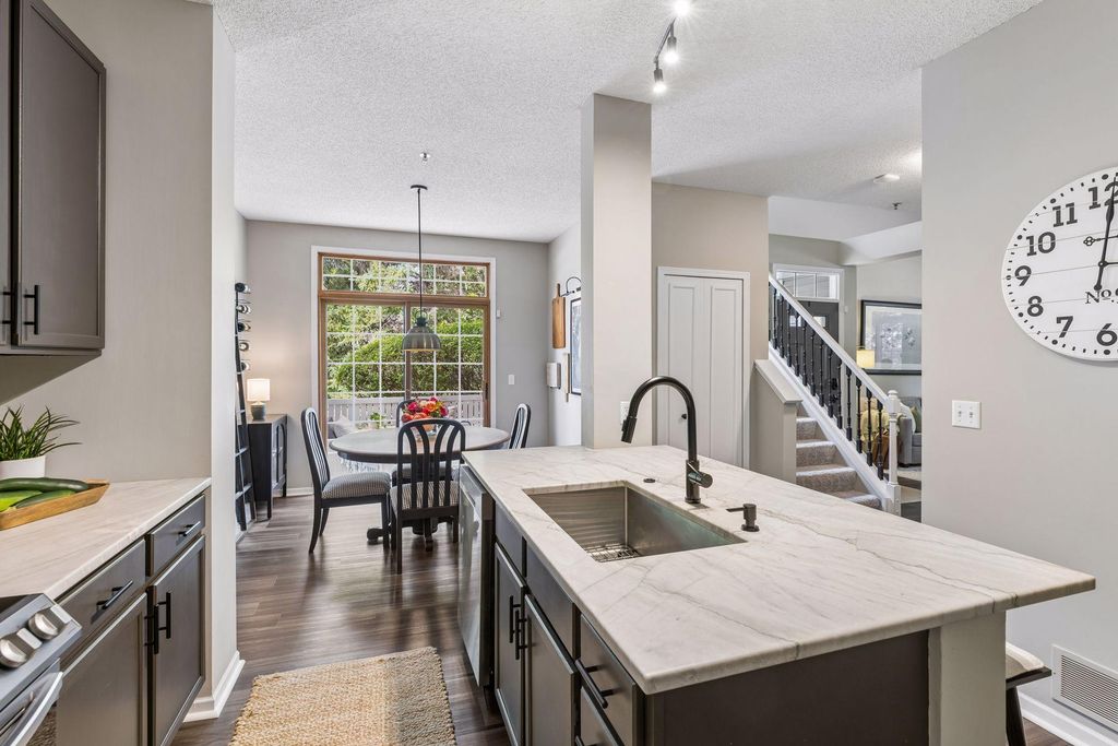 8350 Kimball Drive, Eden Prairie, MN 55347 — photo 4