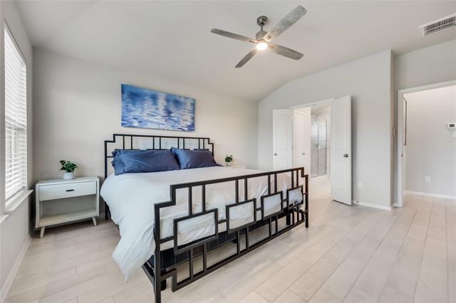 21522 Horseshoe LOOP, Lago Vista, TX 78645