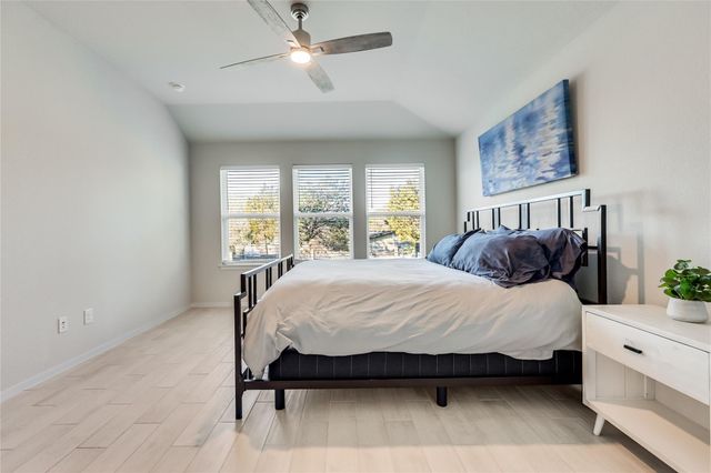 21522 Horseshoe LOOP, Lago Vista, TX 78645