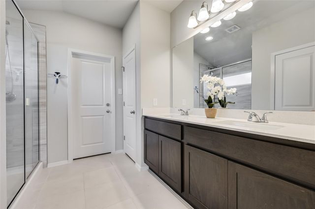 21522 Horseshoe LOOP, Lago Vista, TX 78645