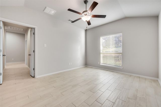 21522 Horseshoe LOOP, Lago Vista, TX 78645