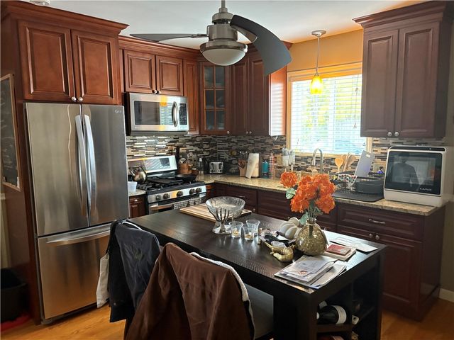 38 East Street, West Warwick, RI 02893