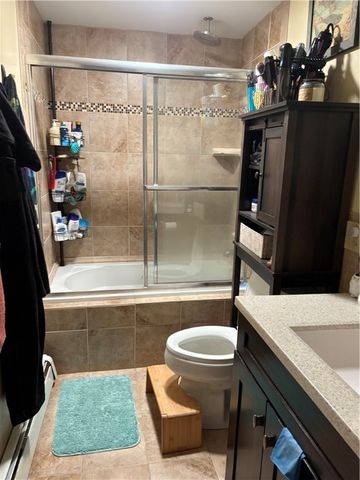 38 East Street, West Warwick, RI 02893