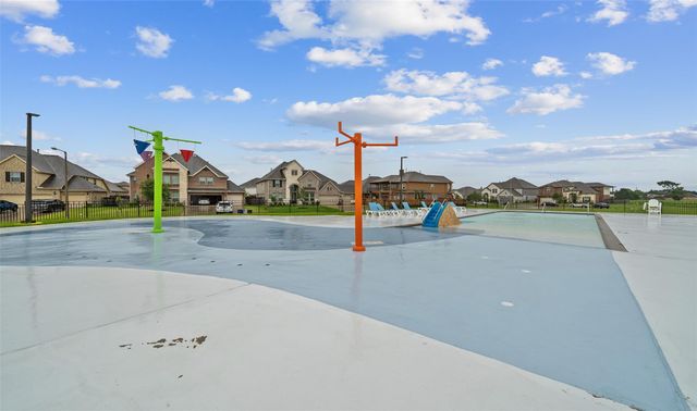 6213 Amberwood Drive, League City, TX 77573