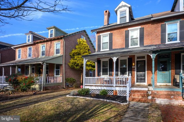 229 W UNION ST, West Chester, PA 19382