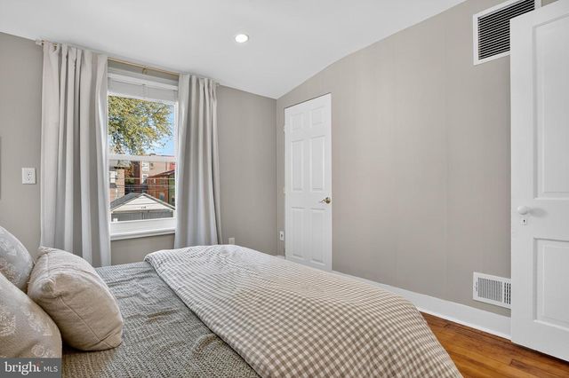 229 W UNION ST, West Chester, PA 19382