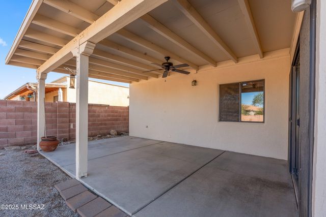 9147 N Ironwood Meadows Drive, Tucson, AZ 85742