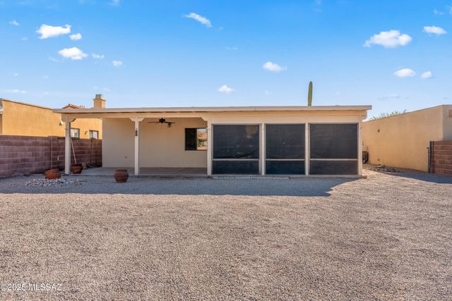 9147 N Ironwood Meadows Drive, Tucson, AZ 85742
