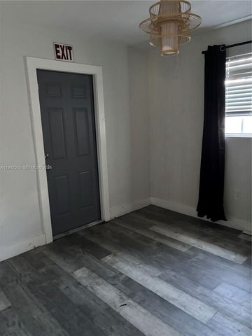 6541 Sherman Street, Hollywood, FL 33024