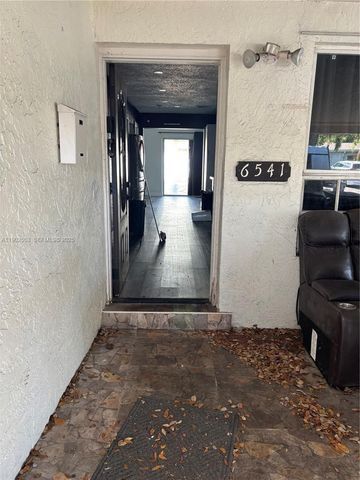 6541 Sherman Street, Hollywood, FL 33024