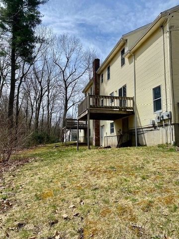 147 East County Road, Rutland, MA 01543