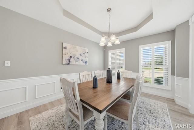 77 Lanchester Court, St Peters, MO 63376
