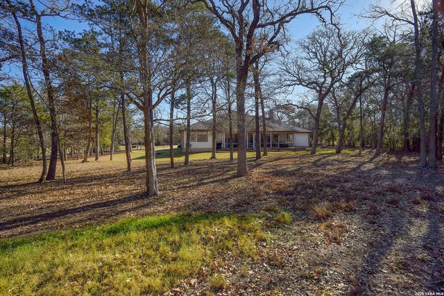 142 JOSHUA SMITH LN, Bastrop, TX 78602