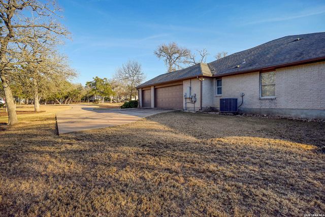 142 JOSHUA SMITH LN, Bastrop, TX 78602