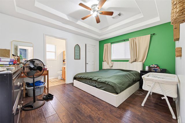 10391 Royal Magnolia Drive, Conroe, TX 77303