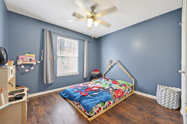 10391 Royal Magnolia Drive, Conroe, TX 77303