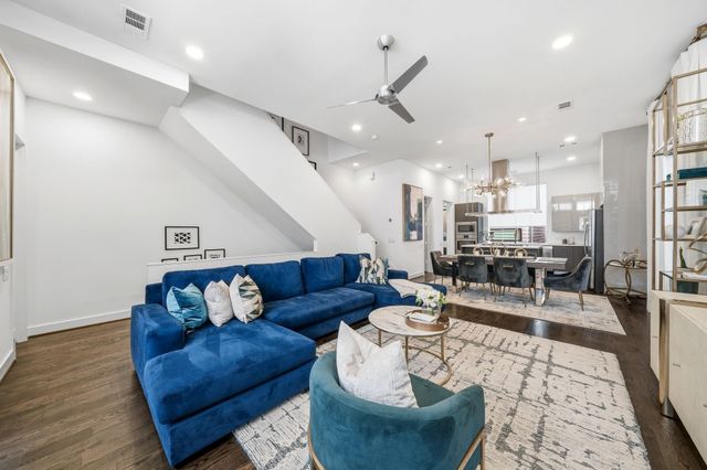 608 Middle Street C, Houston, TX 77003