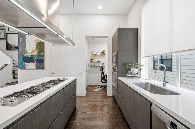608 Middle Street C, Houston, TX 77003