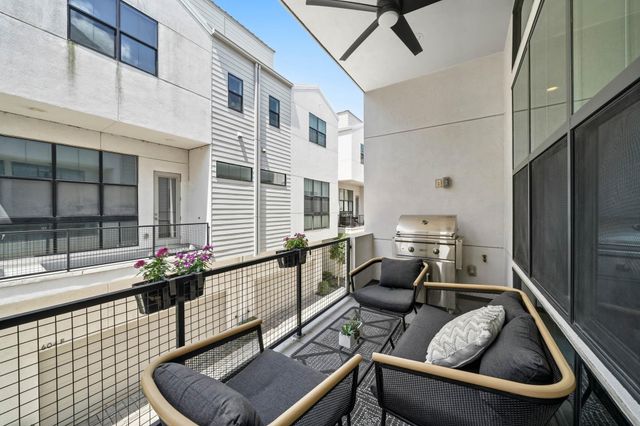 608 Middle Street C, Houston, TX 77003