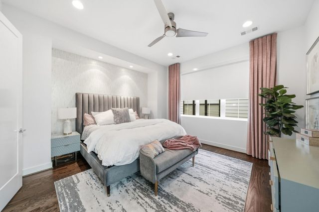 608 Middle Street C, Houston, TX 77003