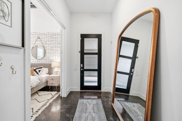608 Middle Street C, Houston, TX 77003