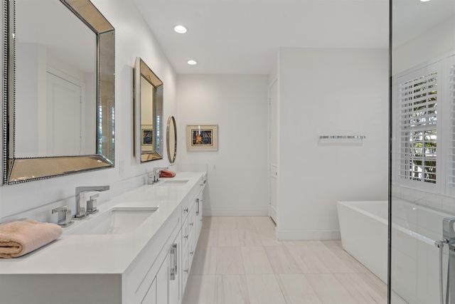 1027 Coralina Lane, Delray Beach, FL 33483