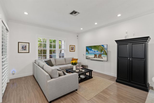 1027 Coralina Lane, Delray Beach, FL 33483