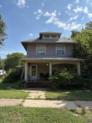 1626 SW Lincoln ST, Topeka, KS 66604