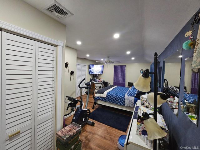 3 Chevy, Amityville, NY 11701